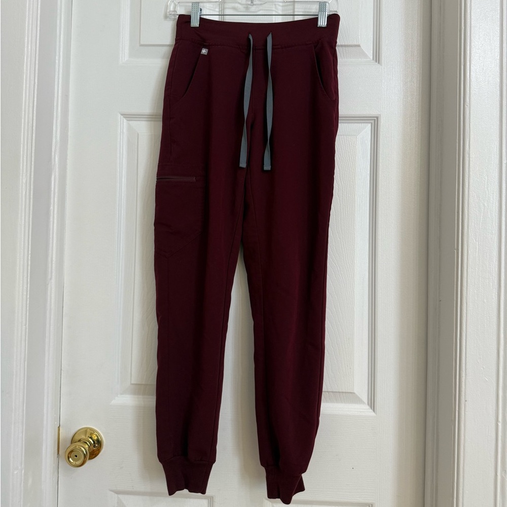 Figs Burgundy Jogger Pants size XS
